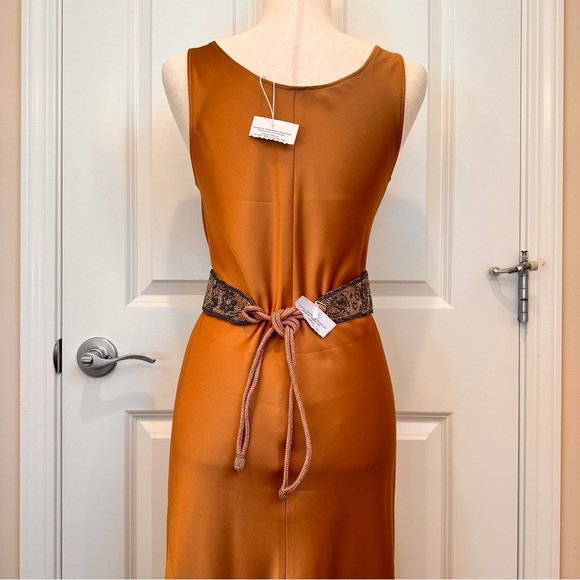 Intrend by Max Mara Gold Dress with Max&Co Label-cut Embroidered Beads Belt. M - Picture 16 of 16